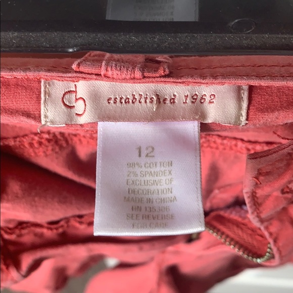 Shorts - Picture 2 of 2